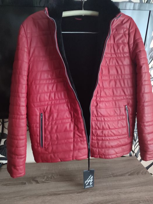 Дублёнака  куртка натуральная..