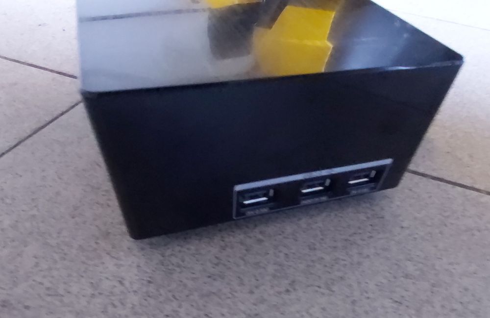 One connect  do telewizora samsung SOC1001N