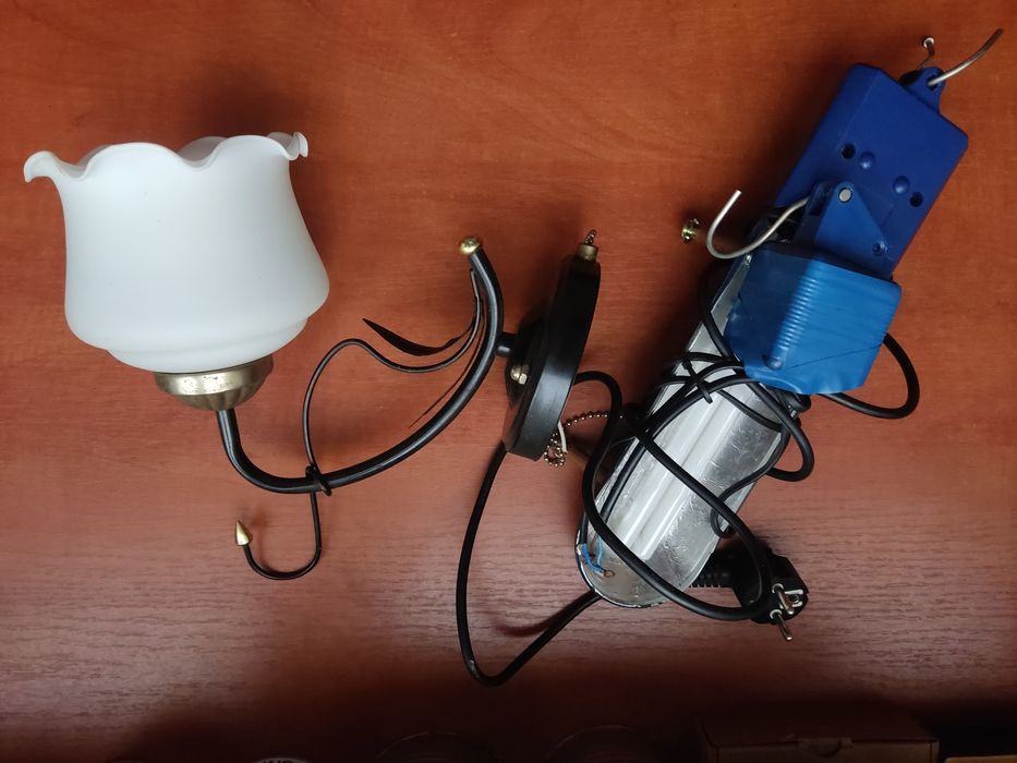 Лампа шарнірна,світильник