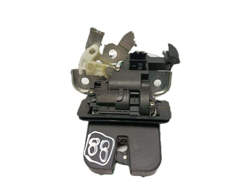 Fechadura / fecho da mala SEAT Ibiza IV (6J5, 6P1)