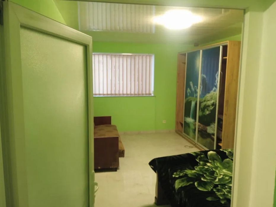 Продаж 1к квартири, 43 кв.м, про. Цегельний