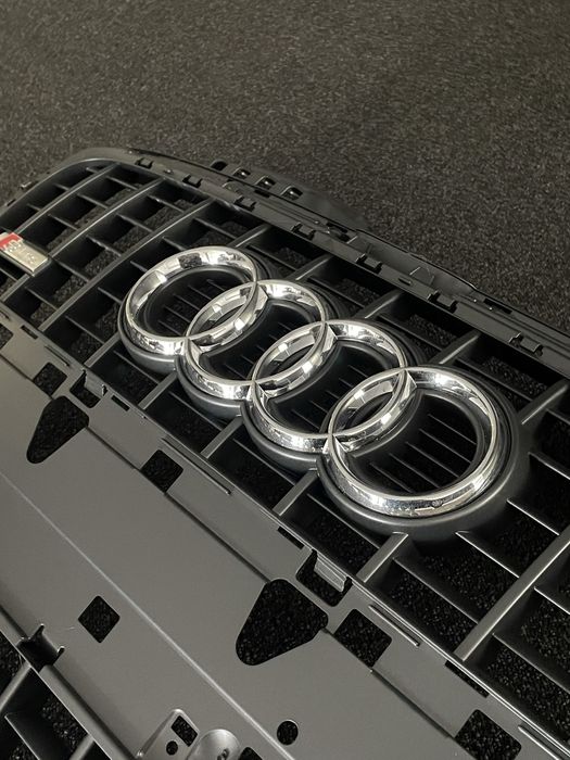 Grelha Frontal Audi A3 Original e Nova