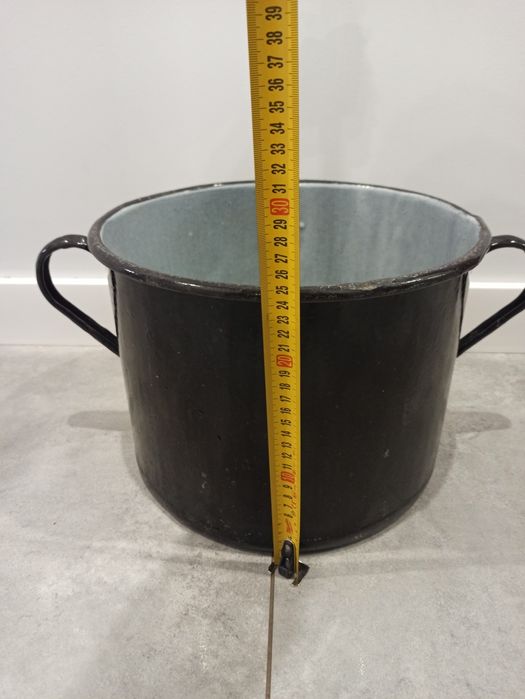 Stary emaliowany garnek PRL donica