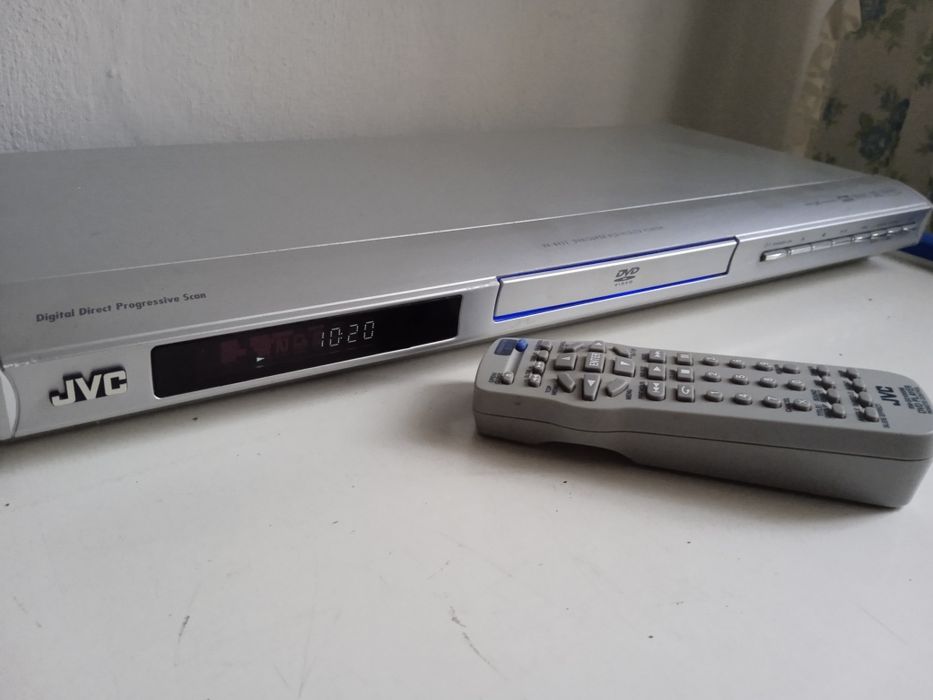 Dvd player JVC + Cd Dvd