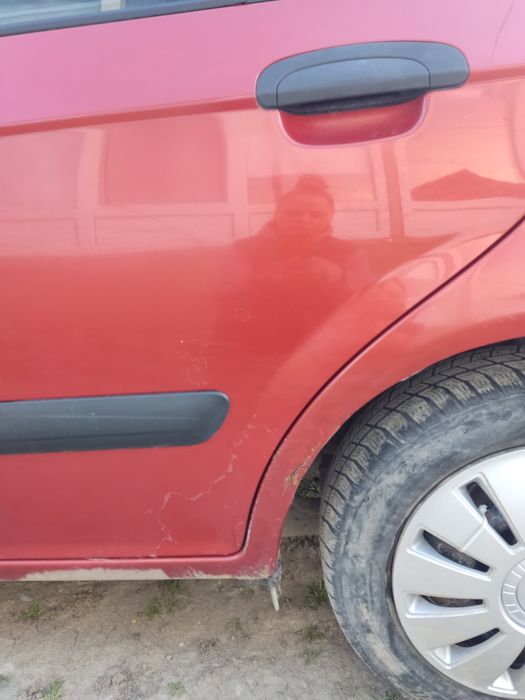 Hyundai продається