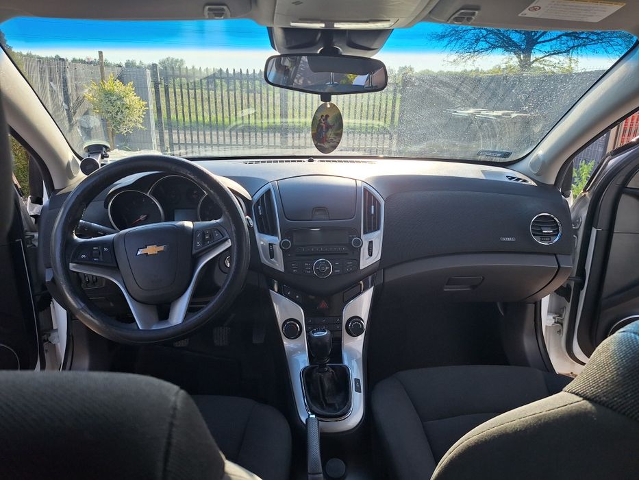Chevrolet Cruze 1.6 Benzyna