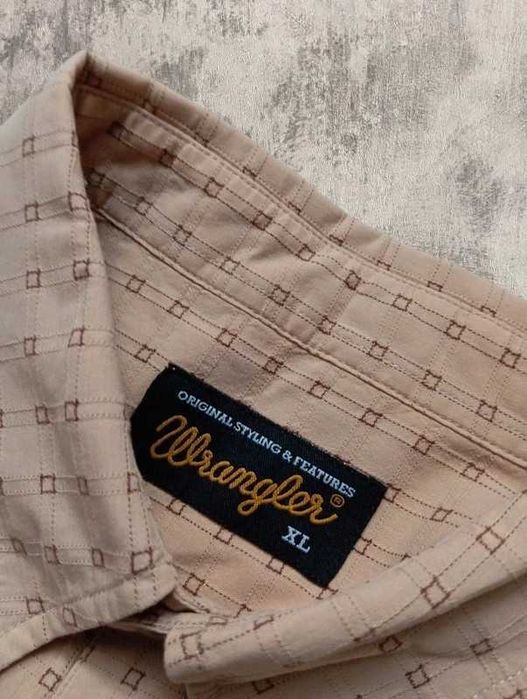 Beżowa męska koszula w kratę Wrangler