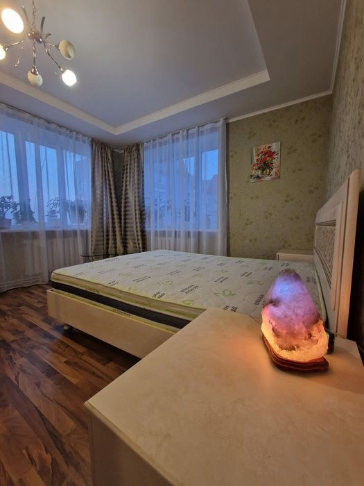 Здам 1 квартира світло є! автономним опаленням