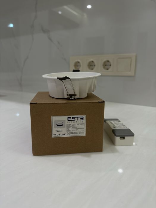 Вбудований світильник