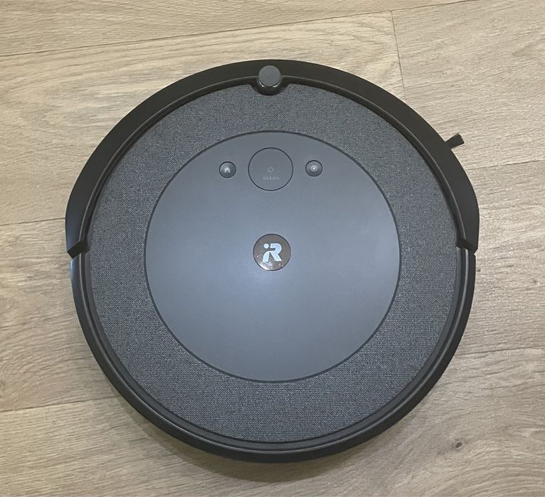 IRobot i3+ з автоочищенням