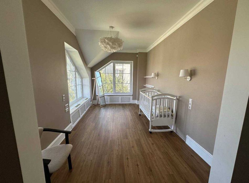 два дома по цене одного!!! Совиньон, бассейн