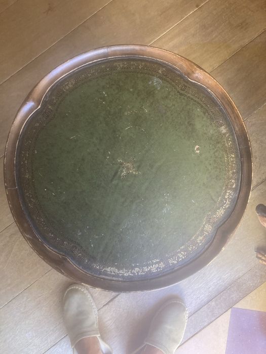 Pequena Mesa Pé de Galo Antiga