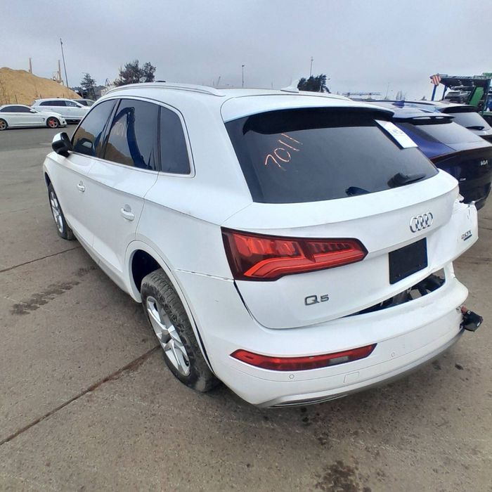 Бампер Audi Q5 80A FY Передній бампер в зборі Оригінал LY9C Розборка Ку5 80А