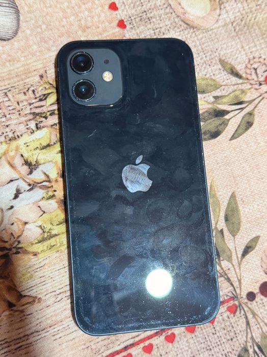iPhone 12 usado negociável