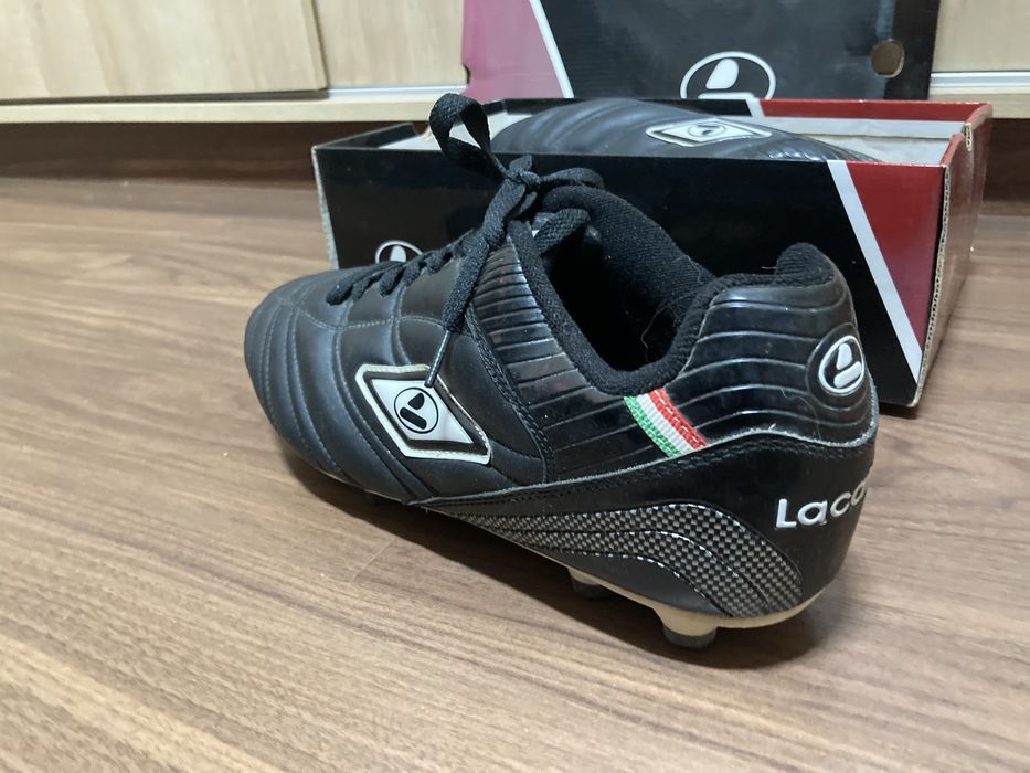 Chuteiras de Futebol - Lacatoni