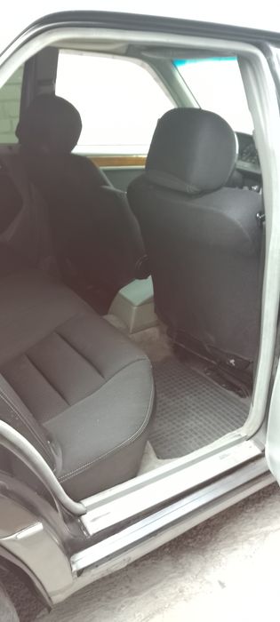 Продам автомобіль Мерседес 124
