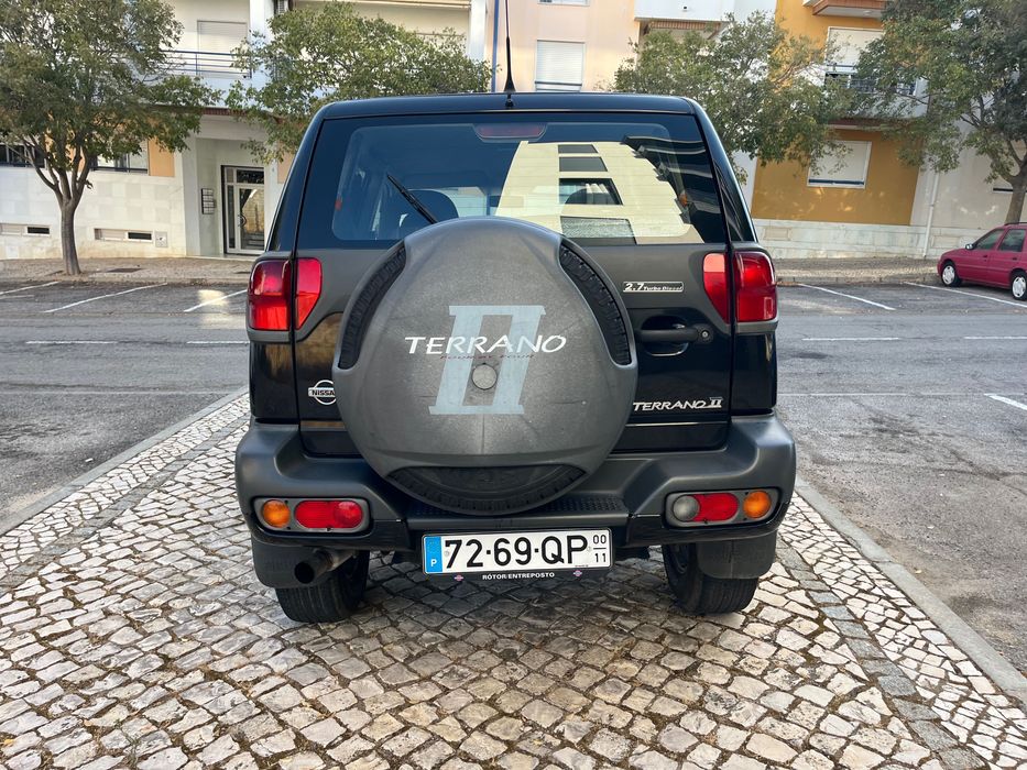 Nissan Terrano II