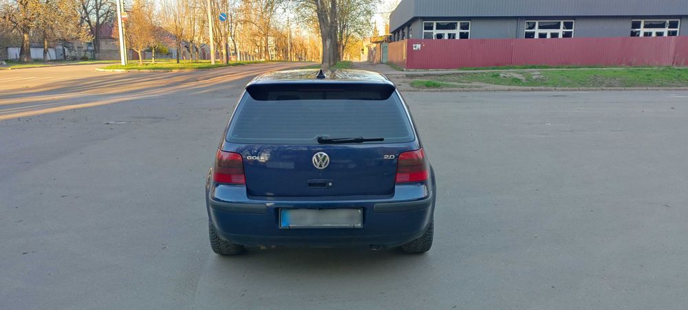 Продам Golf 4 2.0 бензин