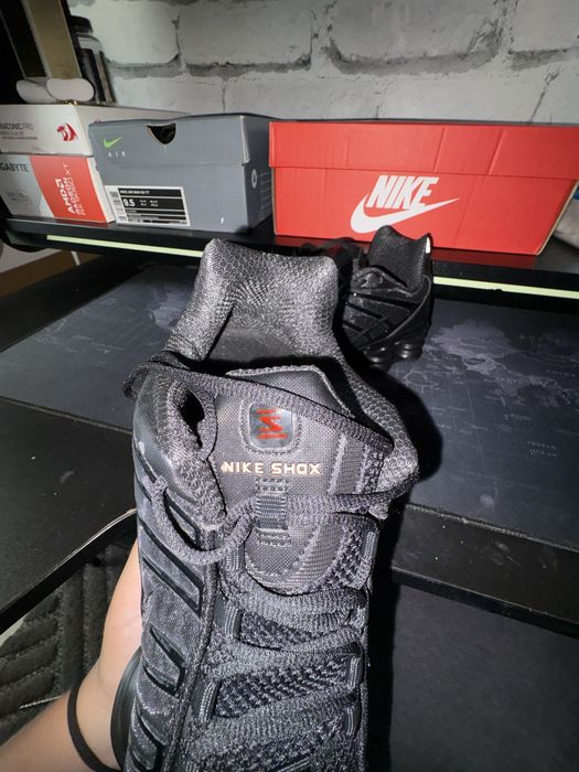 Nike Shox Black