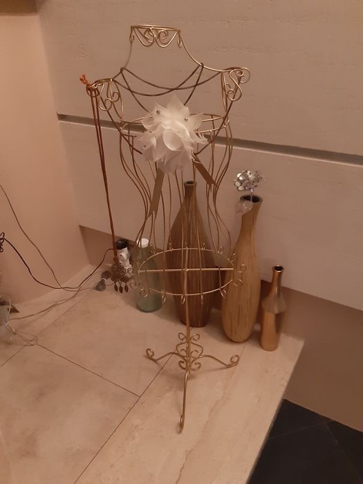 Manekin kolekcja tkmaxx italy druciak złoty boho home figurka ozdoba