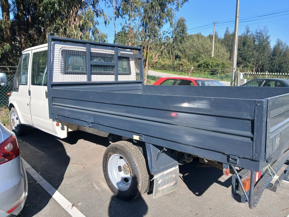 Vendo Ford transit caixa aberta grande em boas condições