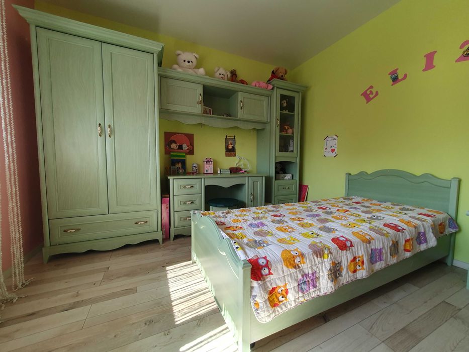 Продаж будинку з якісним ремонтом в центрі Бучі. Оформлення 2%