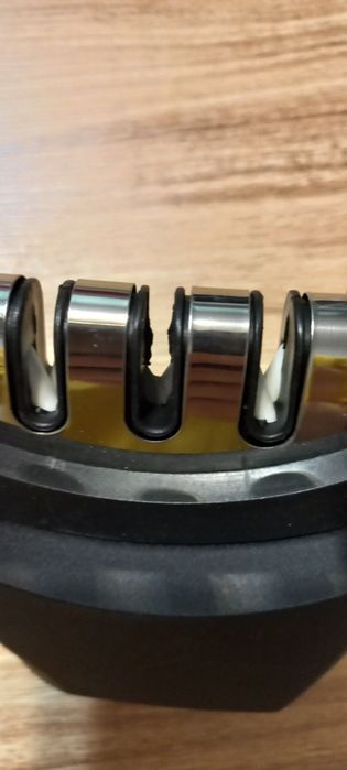 Точилка для ножей