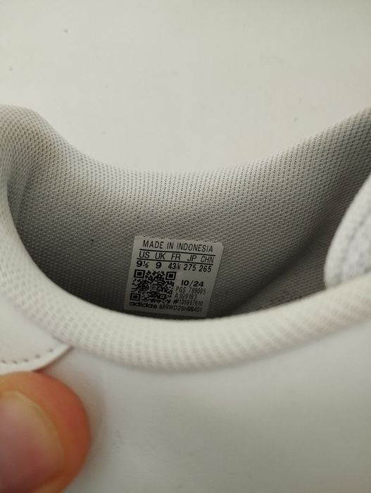 Sapatilhas adidas 43.5