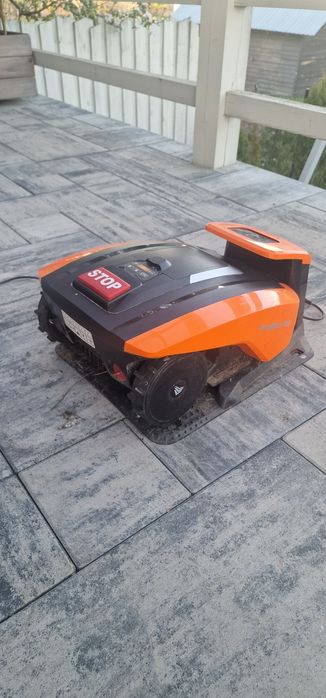 Robot koszący Yard Force EasyMow 260