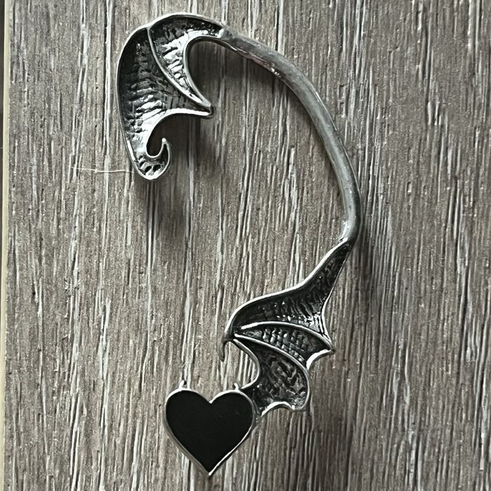 Сережка на все вухо “Cropp”