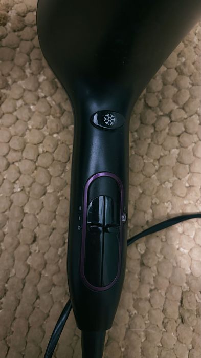 Фен Philips ThermoProtect 2100W в гарному стані