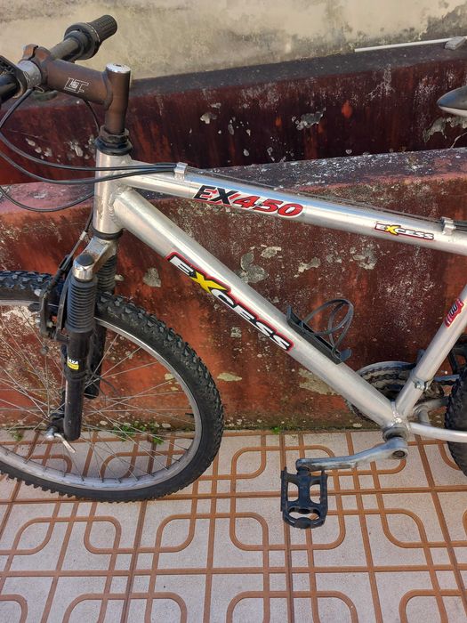 Vendo bicicleta usada por 120 euros negociável