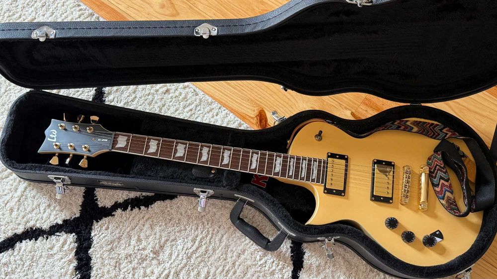 ESP LTD EC-256 Vintage White + Hard Case (Nova)