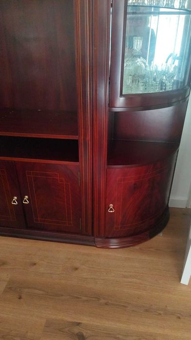 Conjunto Sala de Jantar Completo em Cerejeira