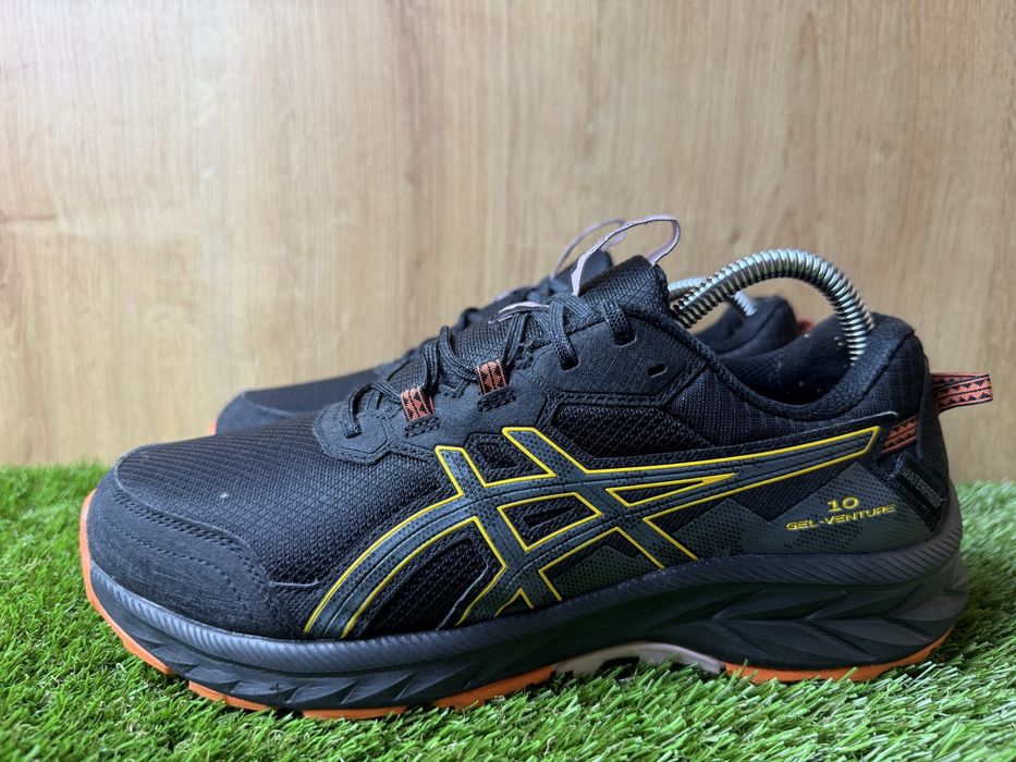 Asics Gel-Venture 10 Waterproof розмір 40.5