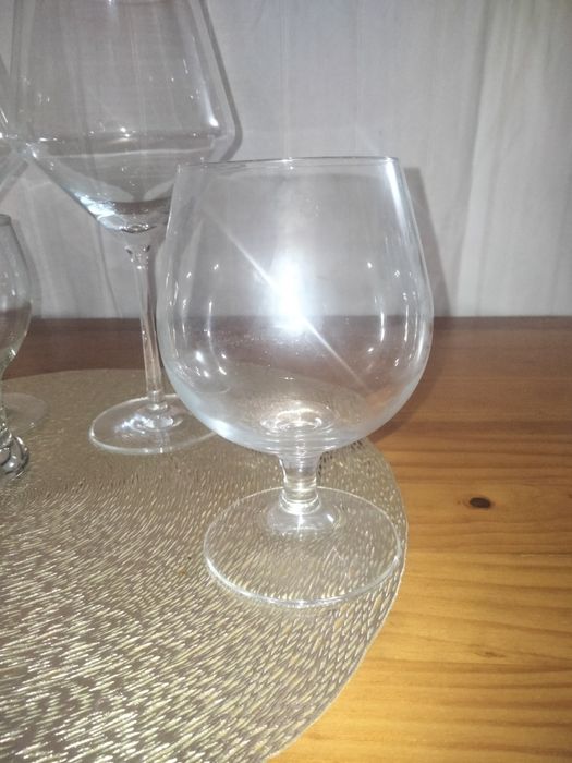 Assorted Glass Pairs449828158283468803