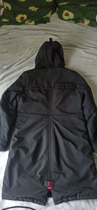 Продам куртку бренду VLS