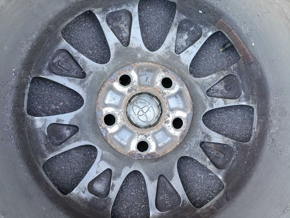 Диски toyota 5/114.3 R16 орегинальные