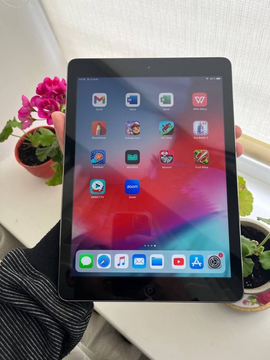 iPad Air 9.7” Планшет Apple  Айпад Чудовий Стан