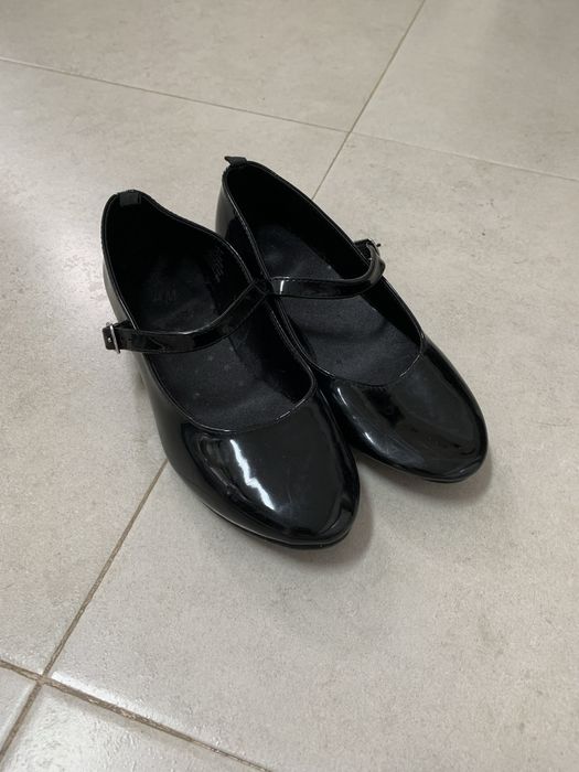 Sapato de verniz menina Tamanho 34