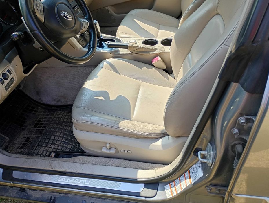 Subaru Outback 3.0, 2006, polski salon