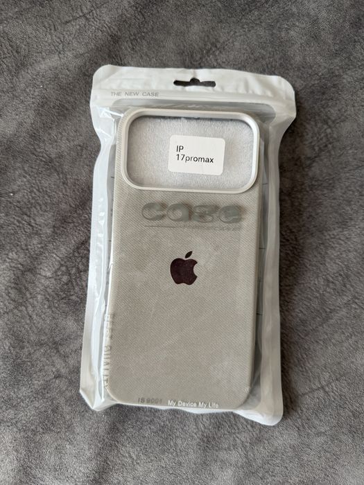 Чохол для Iphone 17pro/17pro max