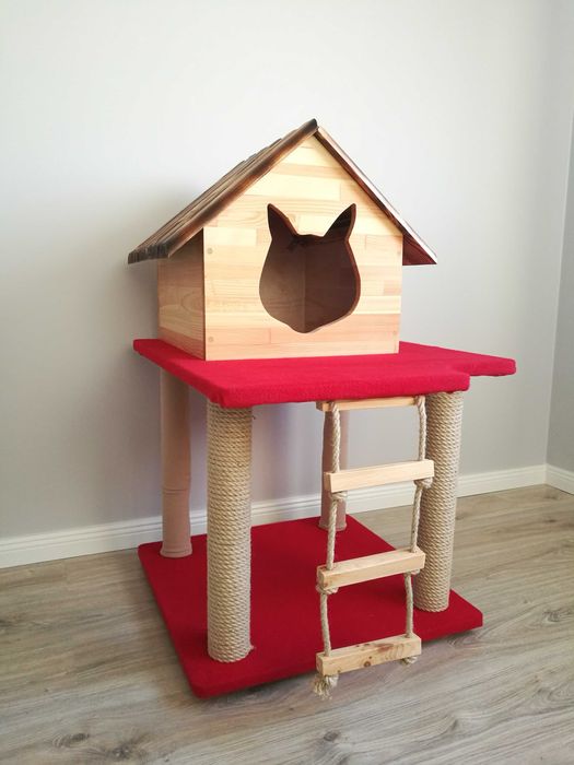 Domek dla kota z drapakiem