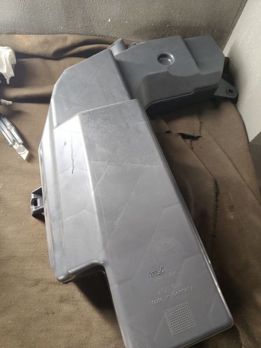 Subwoofer samochodowy radio audi A4 b6 b7 kombi
