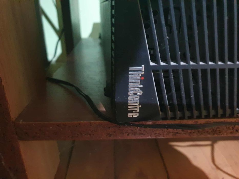 Системний блок та монітор