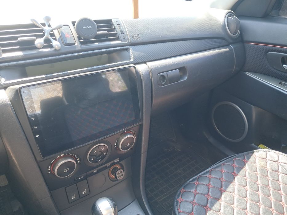 Продам мазду 3  2006року