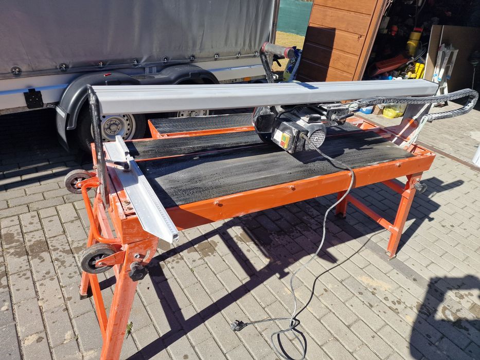 Przecinarka do płytek glazury piła na mokro