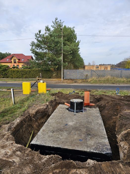 Szambo betonowe , montaż