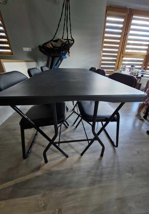 Wynajem stołów i krzeseł. Transport w cenie do 15km