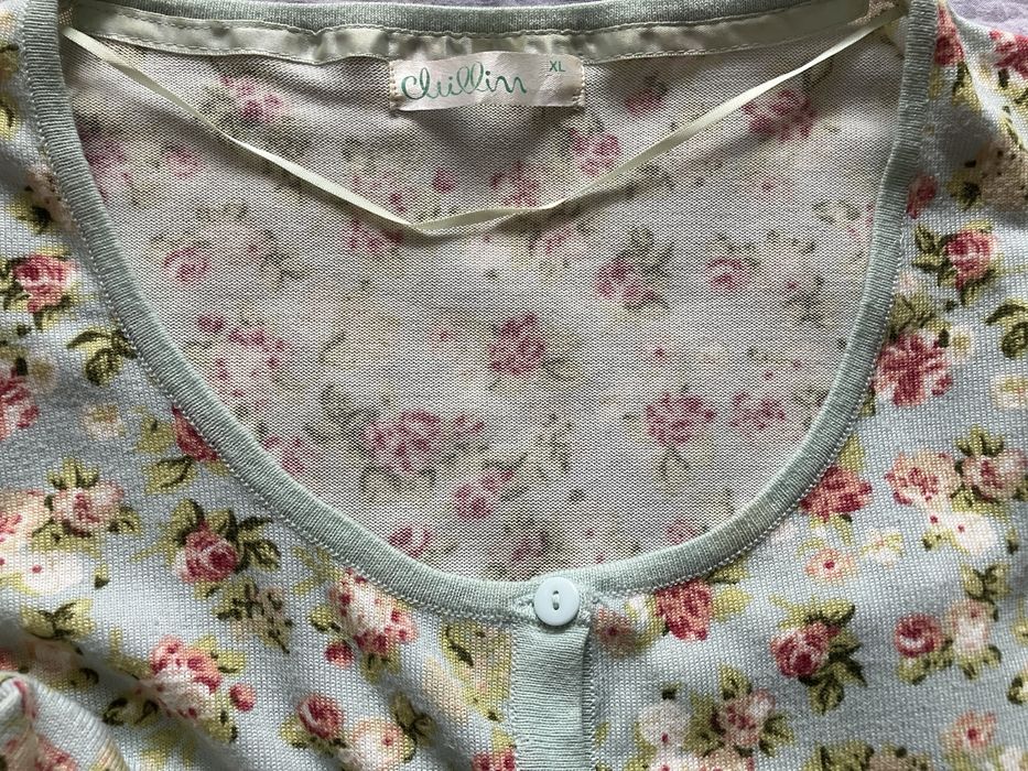 Turkusowy kardigan w róże XL